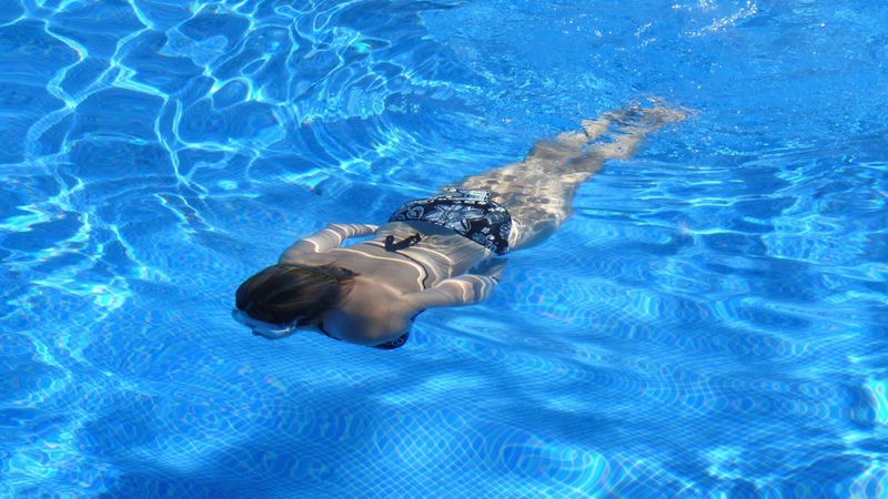 Schwimmen:  Kraft- und Ausdauertraining  in der Schwerelosigkeit